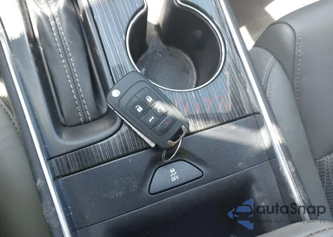 2018 Chevrolet Impala 1Lt из США, поврежденный, VIN 2G1105S3XJ9152876